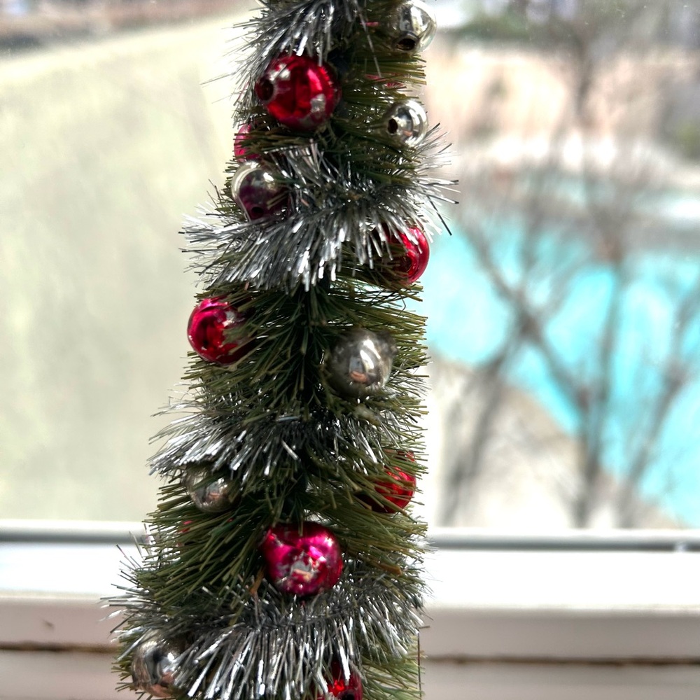 Vintage 40’-50’Festive Miniature Christmas Trees with Red and Silver Accents - Picture 4 of 8